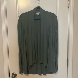 Athleta Pranayama Wrap Medium Gray blue green